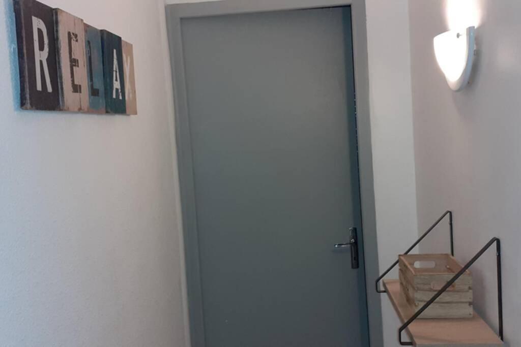 Agreable Logement Proche De La Gare Et Du Polygone Apartman Béziers Kültér fotó