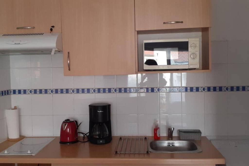 Agreable Logement Proche De La Gare Et Du Polygone Apartman Béziers Kültér fotó